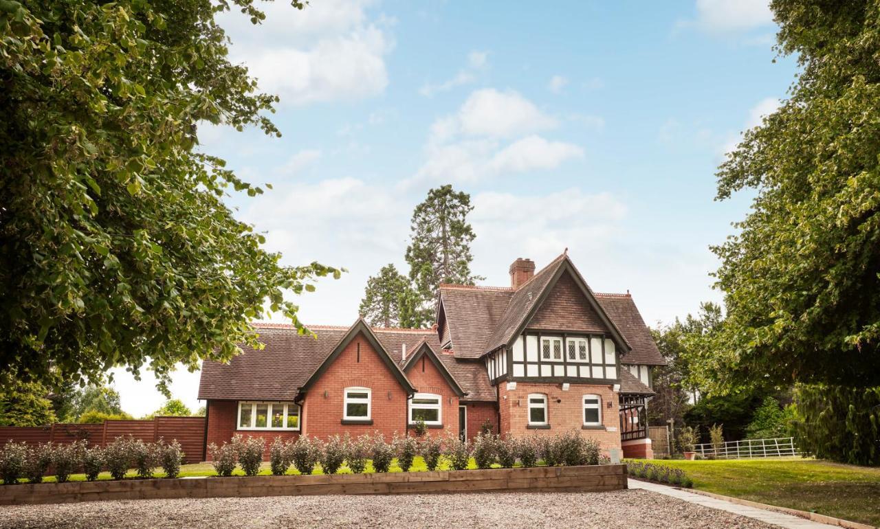 Brockencote Hall Kidderminster Exterior photo